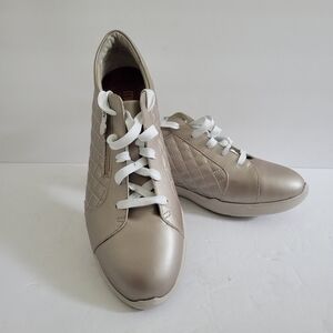 New Munro Emmie Wedge Sneaker Synthetic & Leather Size 9 US